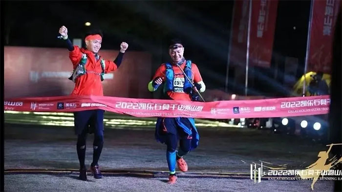 1732269646736397.jpg 廣東中亞鋁業(yè)下班-6.jpg